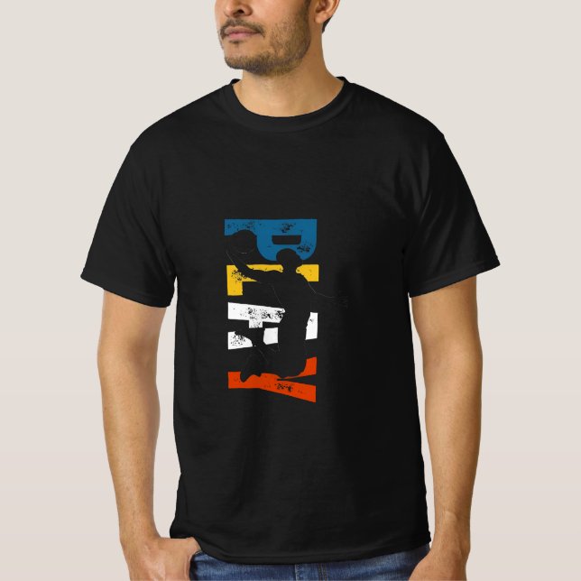 "Dynamisk docka: Vibrant Basketball Silhouette T Shirt (Framsida)