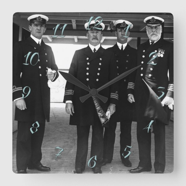 E.J. Smith (Titanic) Fyrkantig Klocka (Framsida)