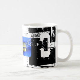 E Monogram Typography Coola Grunge Mugg