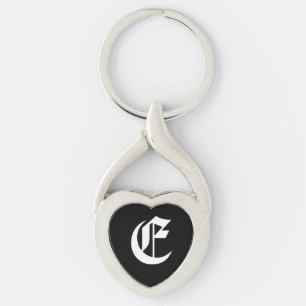 "E" Svart Hjärtnyckelring Twisted Heart Silverfärgad Nyckelring