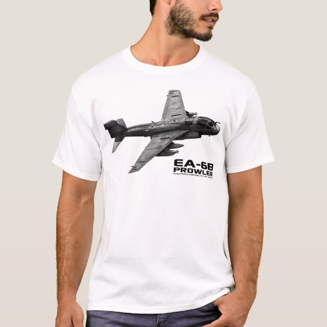 EA--6Bperson som stryker omkring T Shirt (Framsida)