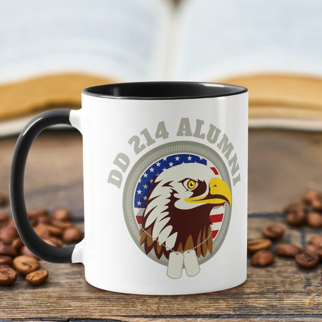 Eagle Emblem USA flagga | DD 214 Alumni Mugg (Skapare uppladdad)