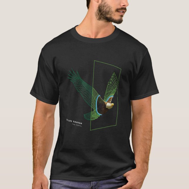 Eagle exiting digital space t shirt (Framsida)