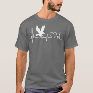 Eagle Heartslag Falconry med Falcon eller Hawk T Shirt