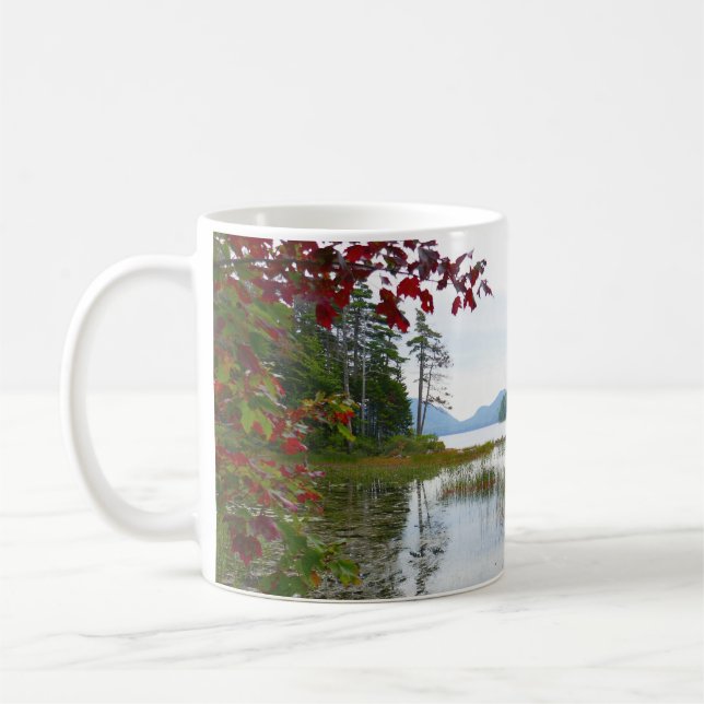 Eagle Lake och röda lönnlöven II Kaffemugg (Vänster)