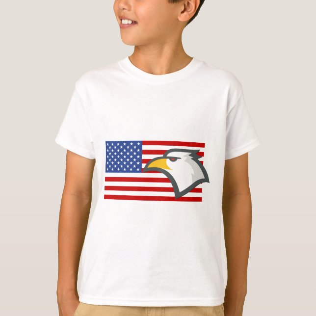Eagle på amerikansk Flagga T-shirt (Framsida)