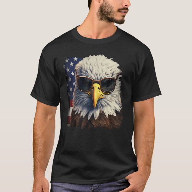 Eagle Proud Patriotic American US Flag 4th Of July T Shirt (Framsida)
