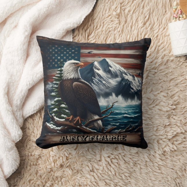 Eagle står stolt över berget och Flagga Kudde (Filt)