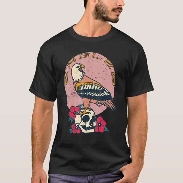 Eagle Vass Objects Falconry Falcon Hawk Goshawk O T Shirt (Framsida)