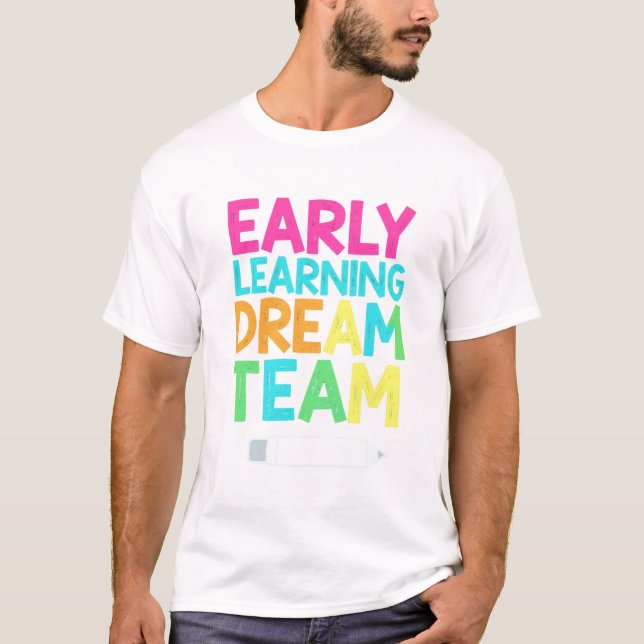 Early Learning Drömteam – Väggledning för Små Steg T Shirt (Framsida)