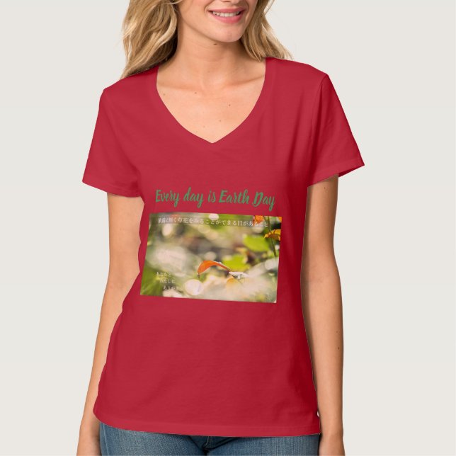 Earth Day Gift 🌸Mystical Flowe    women’s t-shirt (Framsida)