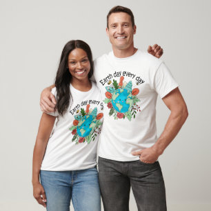 Earth Day Varje dag - Cute Smiling Globe med bin T Shirt