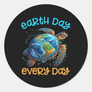 Earth Day Varje dag Shirt Sea Turtle Manar Women K Runt Klistermärke