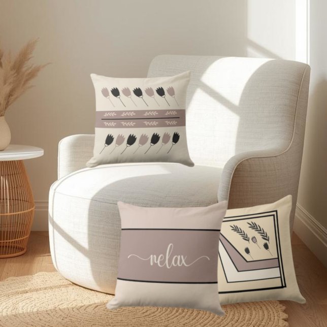 Earth Tones Script "Slappna av" Dekorativ kudde (Skapare uppladdad)