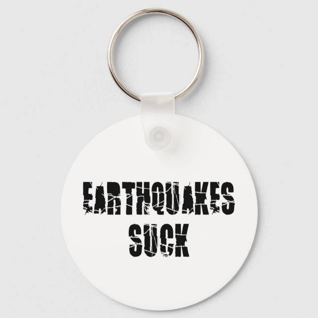 Earthquakes Suck - Quake Survivor Nyckelring (Framsida)
