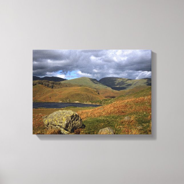 Easedale Tarn Cumbria England Canvastryck (Framsida)
