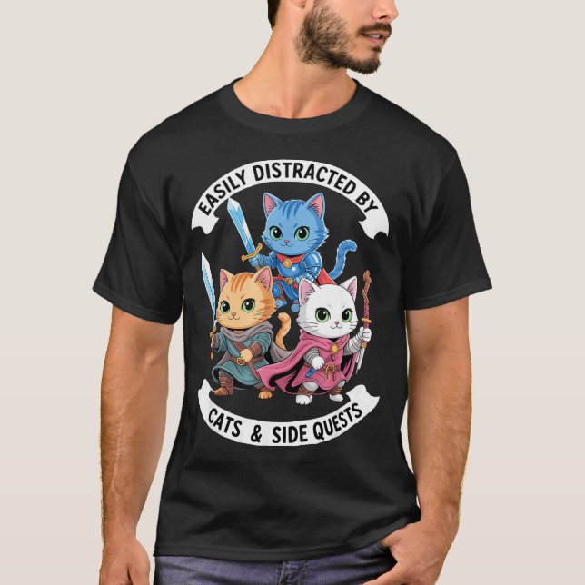 Easily Distracted By Cats &amp; Side Quests Funny  T Shirt (Framsida)