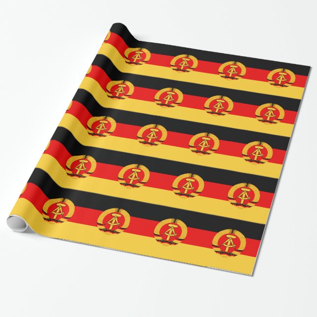 East Germany flagga Presentpapper (Utrullad)