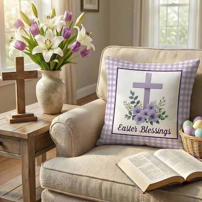 Easter Blessings Cross with Flowers Purple Gingham Kudde (Skapare uppladdad)