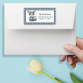 Easter Bunny with Basket of Eggs on Blue Gingham Adressetikett