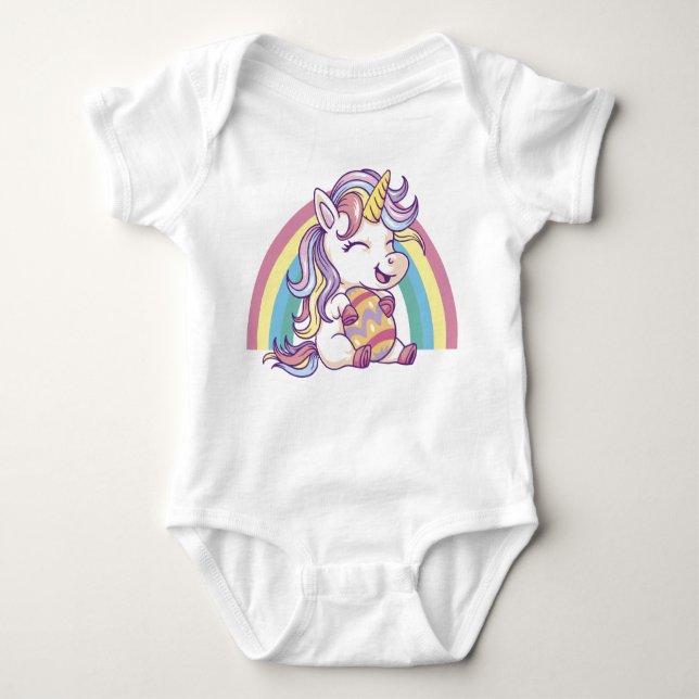 Easter Unicorn with Rainbow Mane T Shirt (Framsida)
