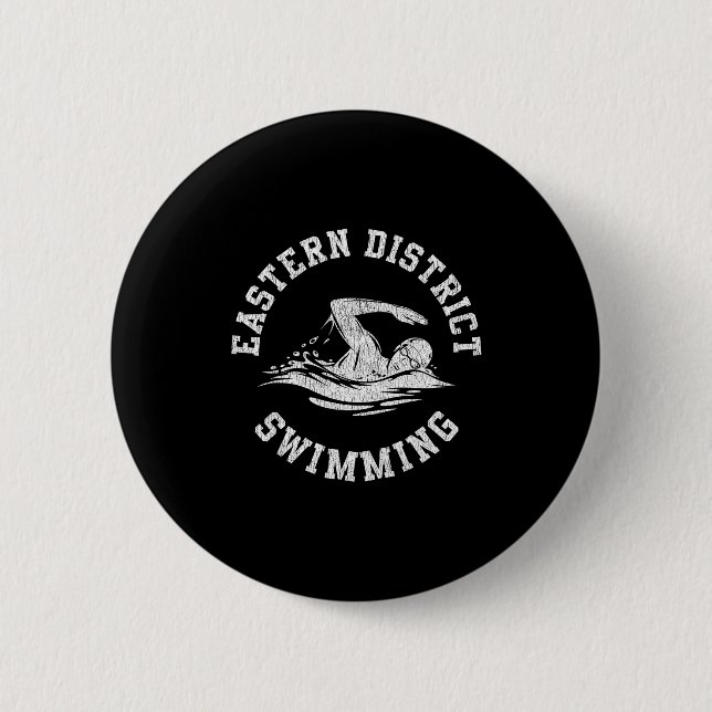 Eastern District Swimming Retro Distressed Simströ Knapp (Framsida)