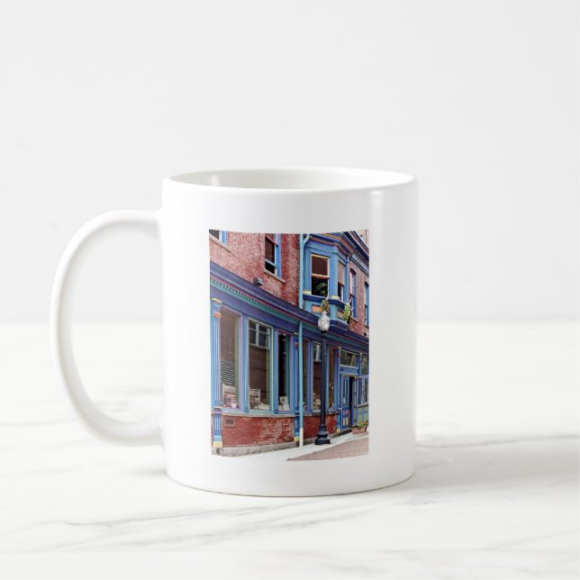 Easton PA - Gata med öppen dörr Kaffemugg (Vänster)