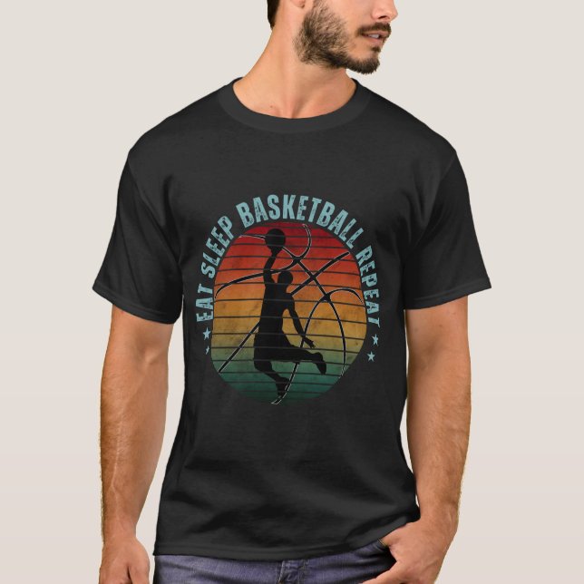 EAT SLEEP BASKETBALL REPEAT T SHIRT (Framsida)