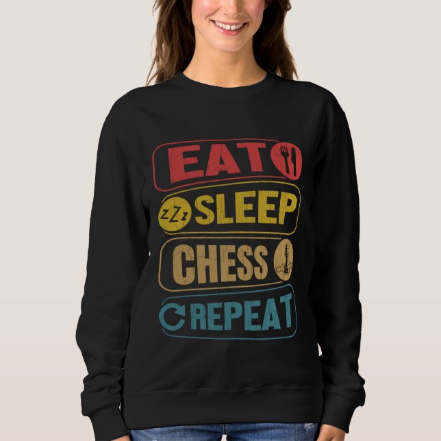 Eat Sleep Chess  Sports Player Expert Coach Graphi T Shirt (Framsida)