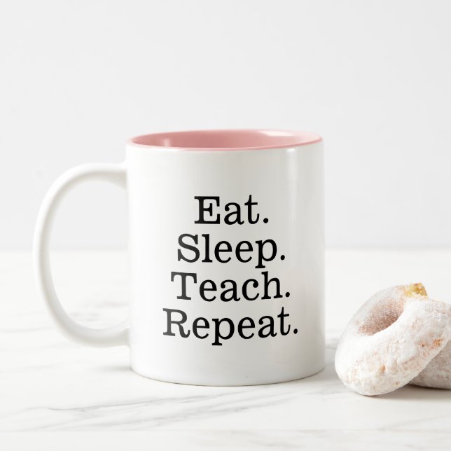 Eat sleep read repeat coffee mug for teacher Två-Tonad mugg (Med munk)