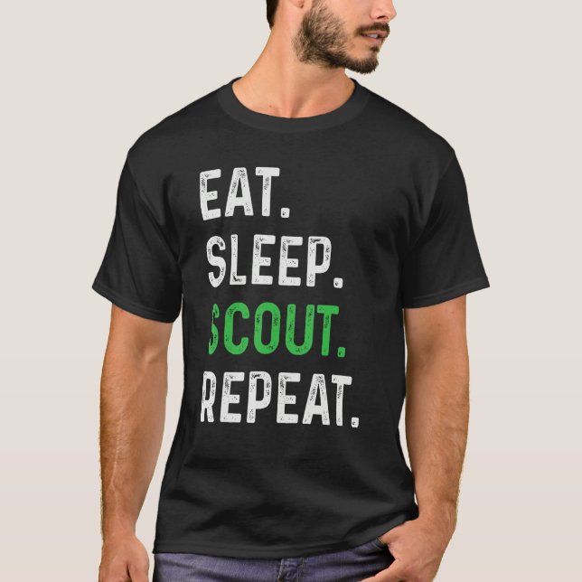 Eat Sleep Scout Repeat  Scouting T Shirt (Framsida)