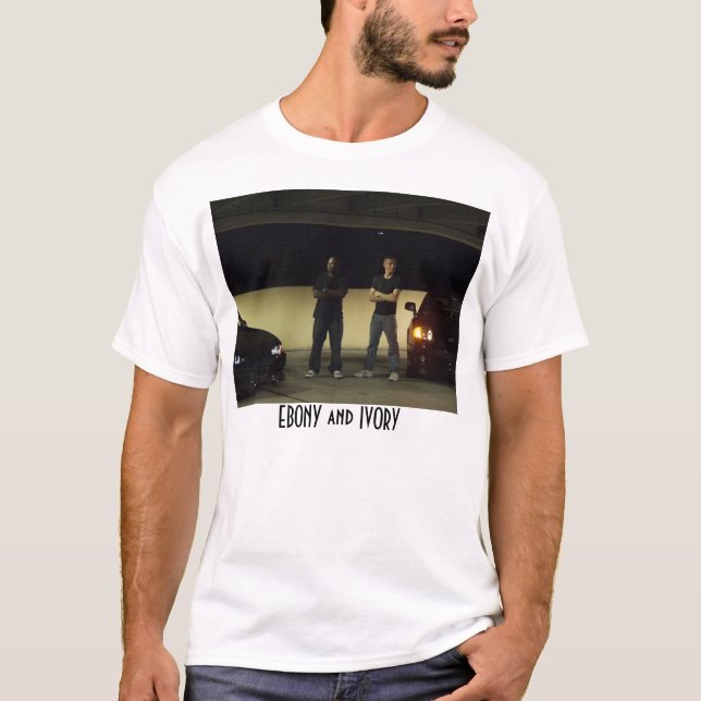 EBENHOLTSSVART ELFENBEN TEE SHIRT (Framsida)