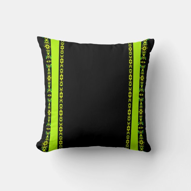 Ebony Lime Modern African Svart & Grön GeometriskE Kudde (Framsida)