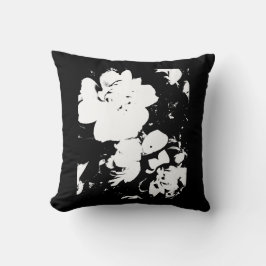 Ebony Snow Roses Kudde