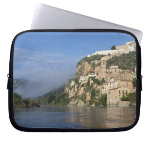 Ebro River (Ria Ebre); Templar slott; tidigt Laptop Fodral