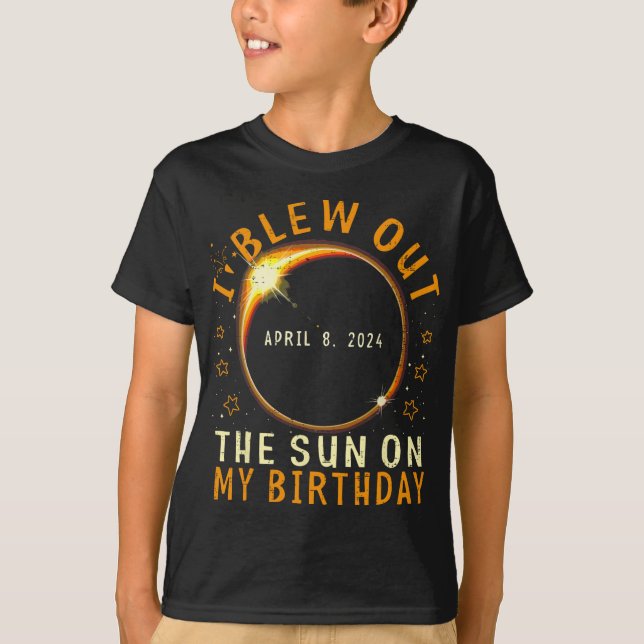 Eclipse Birthday I Blew out Sol på min födelsedag T Shirt (Framsida)