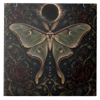 Eclipse Moth vid Midnatt Celestial Art Kakel
