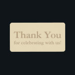 Ecru Tack Stickers eller Bröllop Gift-etiketter Adressetikett<br><div class="desc">Du kan använda dessa anpassningsbar- och biskopsmärken som bröllopsförmån eller tacka dig för presentetiketter eller anpassa texten för ett annat syfte. Med den här personligen tackar du för att etiketterna på dekaletiketter har beige text på en säker bakgrund. I standardtexten står det "Tack för att fira med oss", men du...</div>