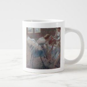 Edgar Degas Tre dansare som förbereder sig för l Jumbo Mugg