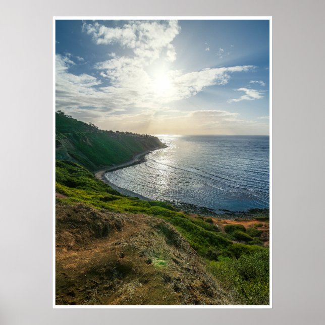Edge of the Sunlit Coast Poster (Framsidan)