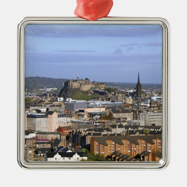 Edinburgh, Skottland. En vy som förbiser central Julgransprydnad Metall (Framsidan)