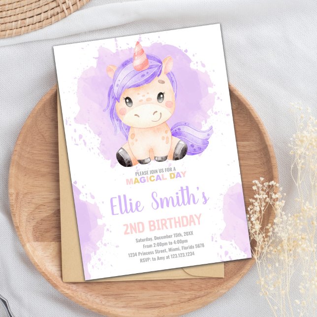 Editable Girls Fantasy Party-kort med stjärnor Inbjudningar (Purple Color Unicorn Birthday Invitations)