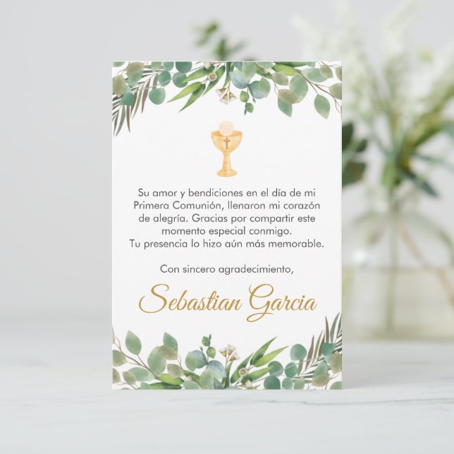 Editable Greenery First Communion på spanska Cute Tack Kort (Stående Fram)