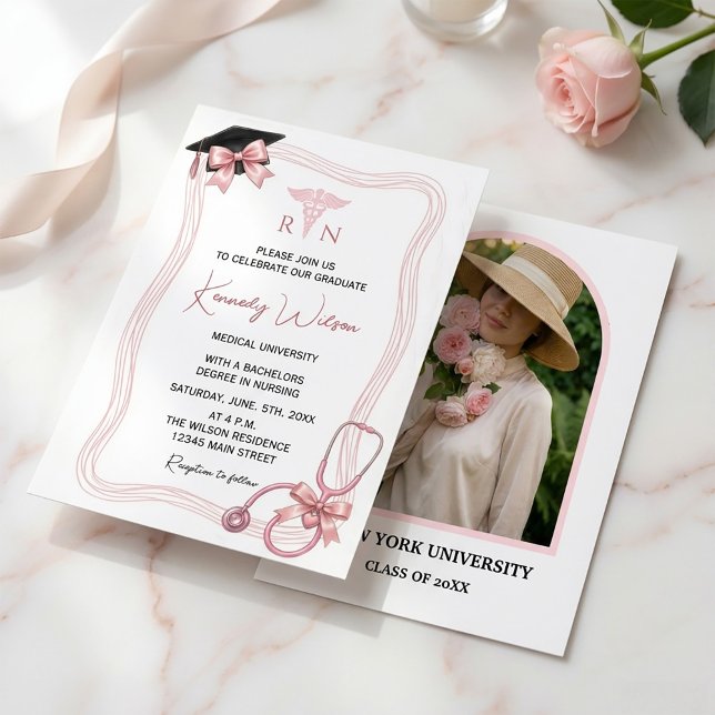 Editable Nursing Graduation Invitation with Photo Inbjudningar (Editable Nursing Graduation Invitation with Photo #pinkbowblackcap #nursing #medicalinvitation #chic)
