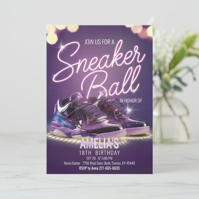 Editable Vibrant Sneaker Boll Födelsedagsfest Inbjudningar (Stående Fram)