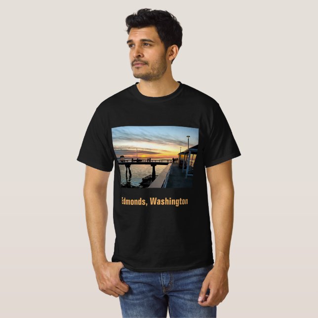 Edmonds Washington Pier vid Sunset T Shirt (Hel framsida)