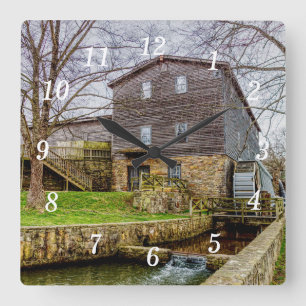 Edwards Mill Wall Clock Fyrkantig Klocka