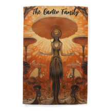 Eerie Mushroom Queen, Garden Flagga