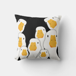 Eerie Surveillance: Geese Monitoring from Space Kudde