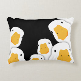 Eerie Surveillance: Geese Monitoring from Space Prydnadskudde